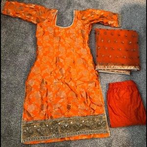 Punjabi Suit (Kameez Pajami)
